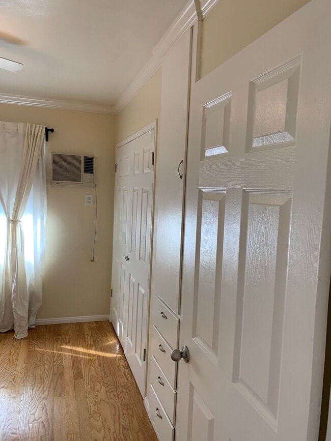 Bedroom #2 Large closet and storage - 204 W Fairview Ave