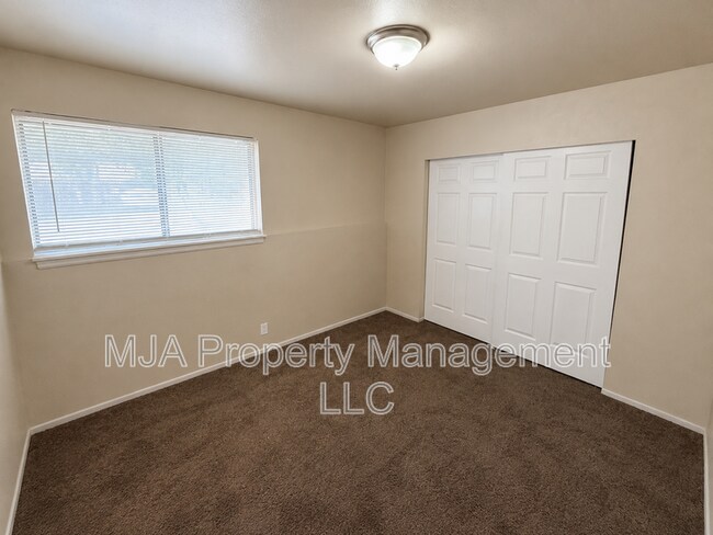 Building Photo - 4168 W 3280 S
