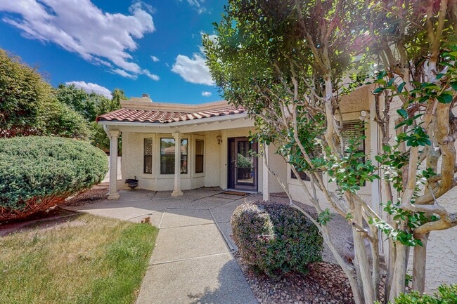Building Photo - ACADEMY RIDGE 2 Bedroom Plus Office   2 Ba...