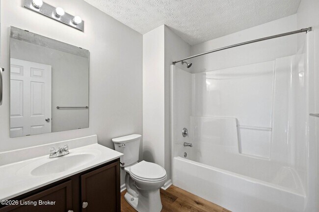 Building Photo - 4029 Orchard Lake Dr