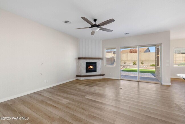 Building Photo - 6548 E Bay Point Way