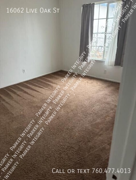 Building Photo - 16062 Live Oak St