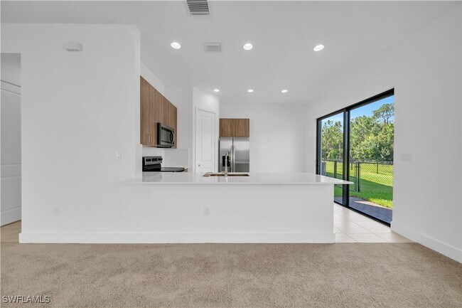 Building Photo - 5832 Agostino Way