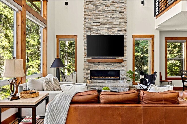 Building Photo - 89192 U.S. 26-SI ID1223593P