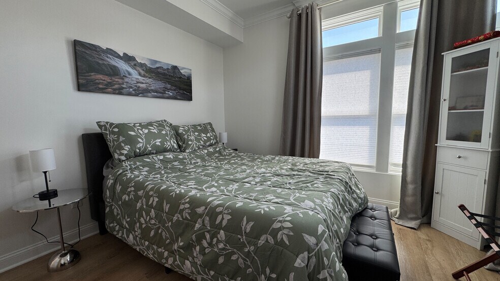 Bedroom - 4281 Washington St