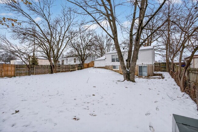 Building Photo - 414 Wild Winds Dr