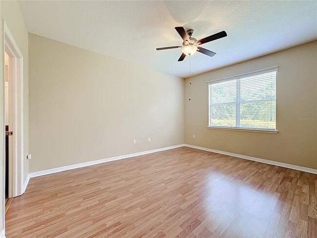 Building Photo - 7434 Surrey Pines Dr