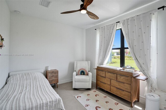 Building Photo - 4536 Silverwood Ln N