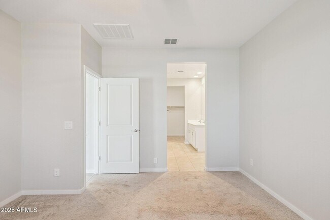 Building Photo - 33974 Beeblossom Trl