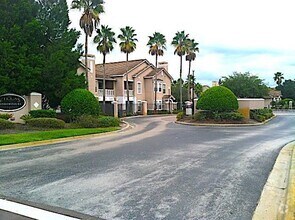 Building Photo - 18108 Villa Creek Dr