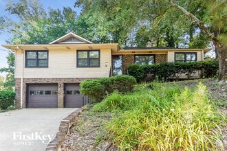 Building Photo - 3500 Ridgecrest Dr