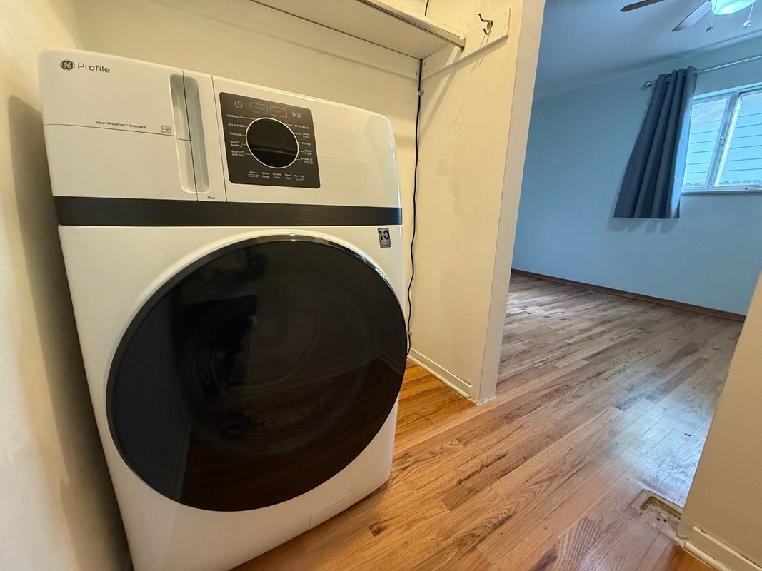 Building Photo - 1231 S Marshall St