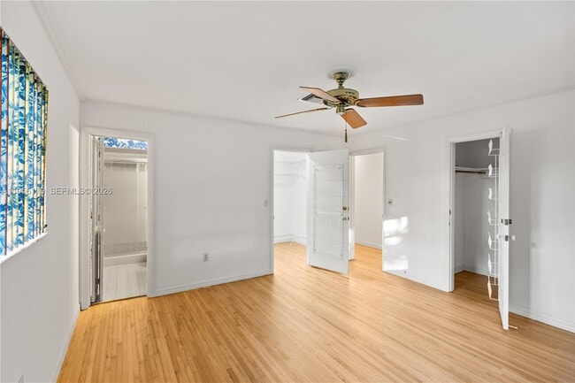 Building Photo - 736 Alhambra Cir