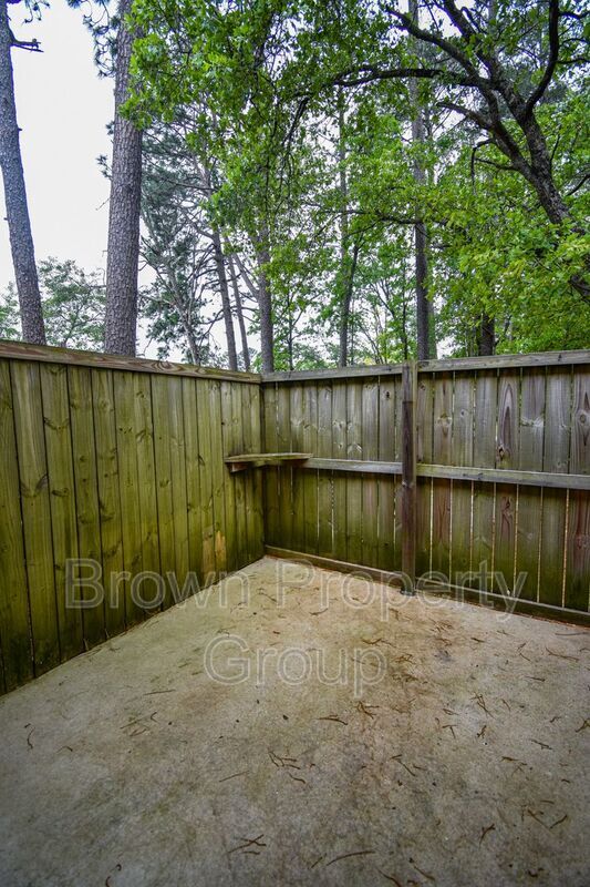 Building Photo - 2518 Gardner Park Dr