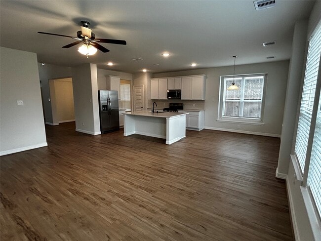 Building Photo - 5336 Latigo Ct