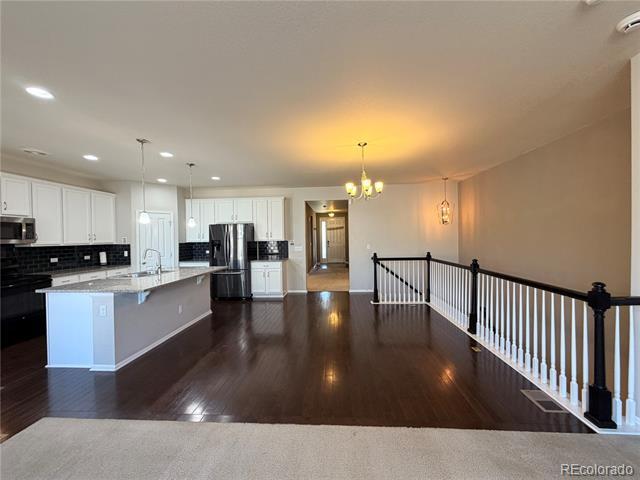 Building Photo - 5015 S Wenatchee St