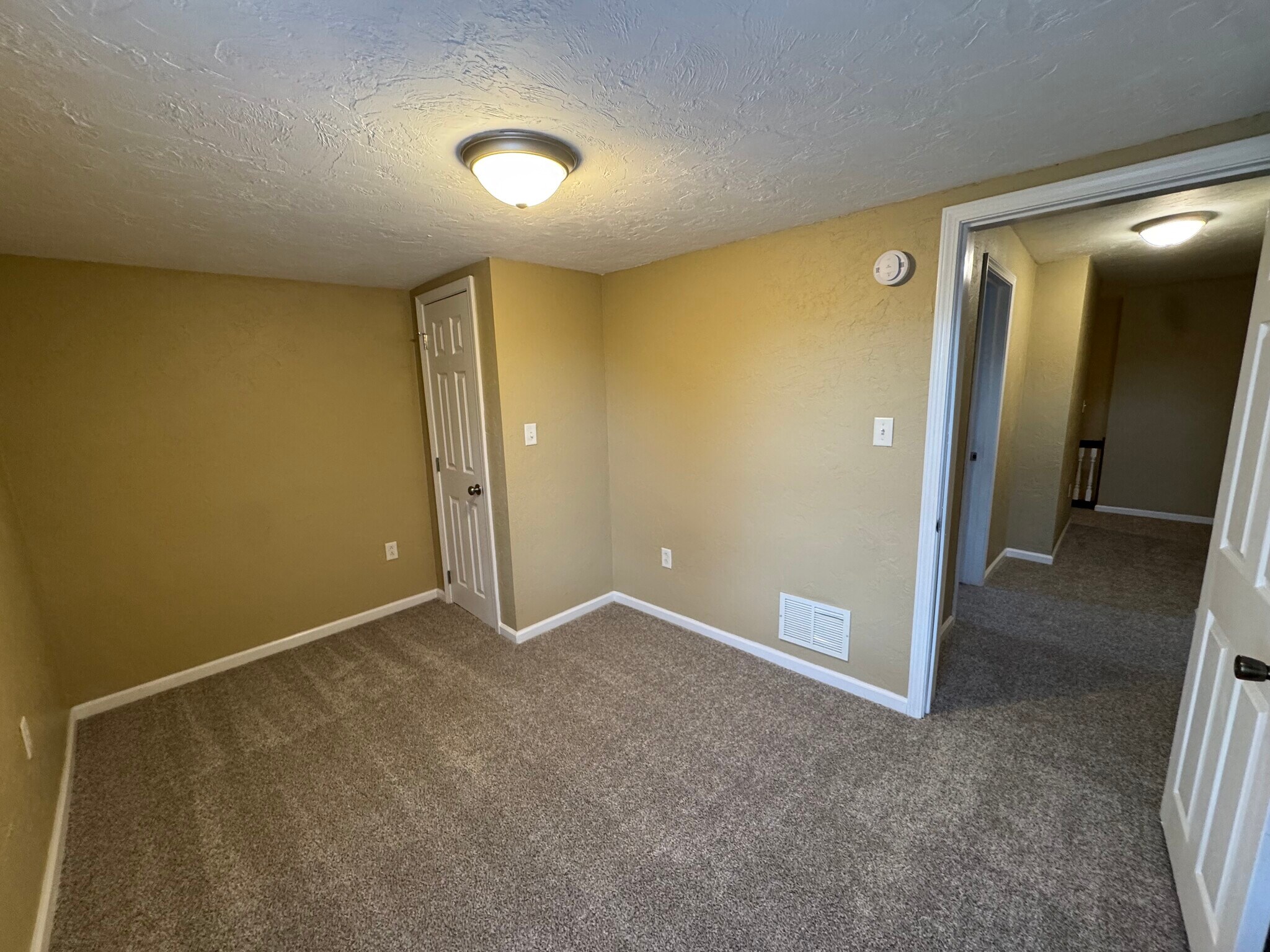 Building Photo - 114 W Berkeley St