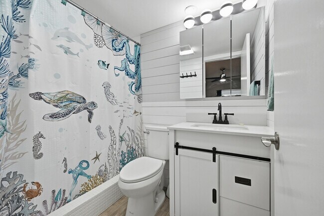 Building Photo - 3401 Spanish Trail