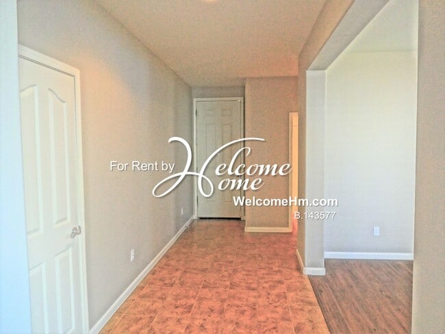 Building Photo - 481 Miesque Ct