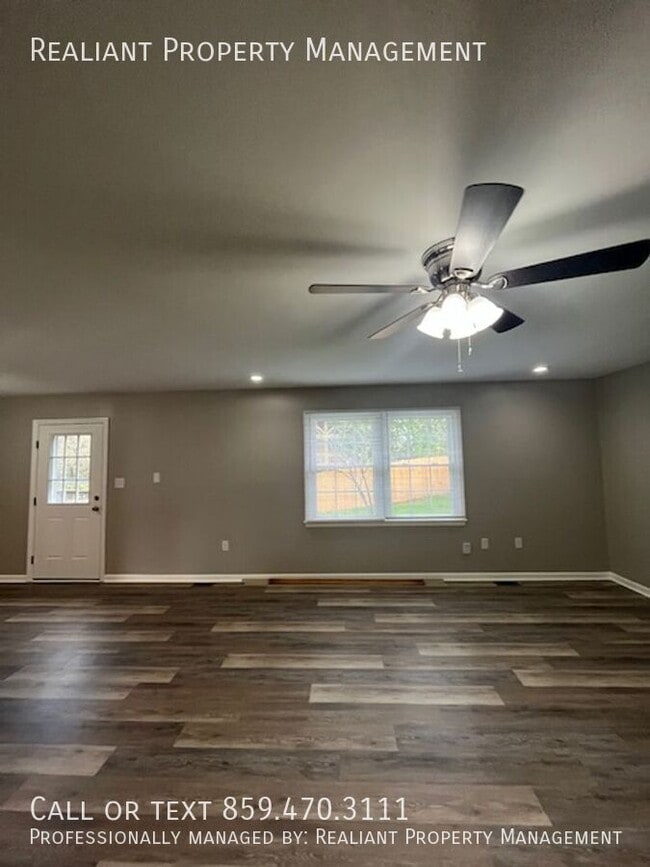 Building Photo - 164 Madonna Dr