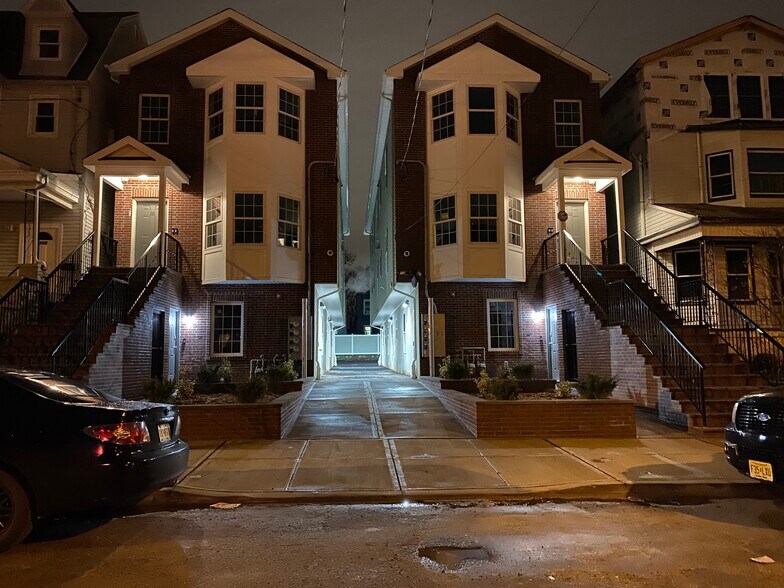 Building Photo - 133 Arlington Ave