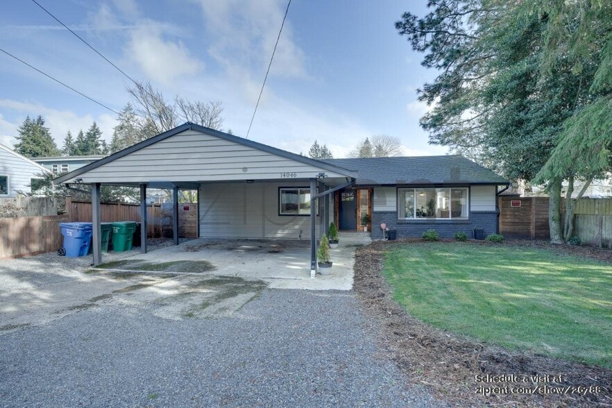 Building Photo - 14046 Meridian Ave N