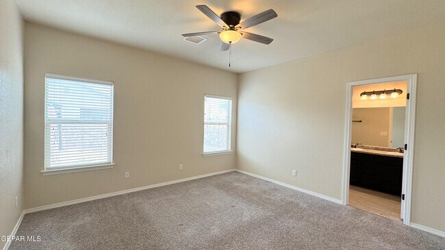 Building Photo - 14753 Oldenberg Ct