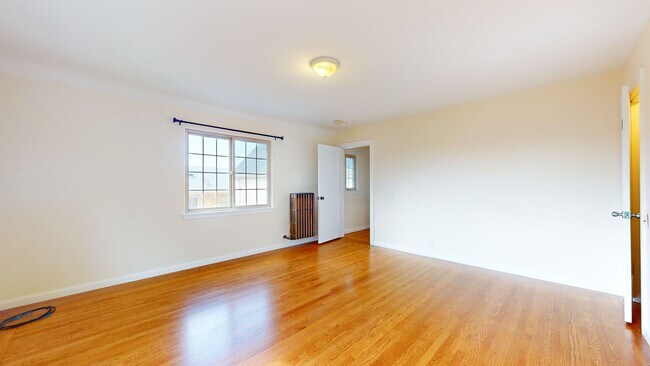 Building Photo - Beautiful Home Available In North Berkeley!