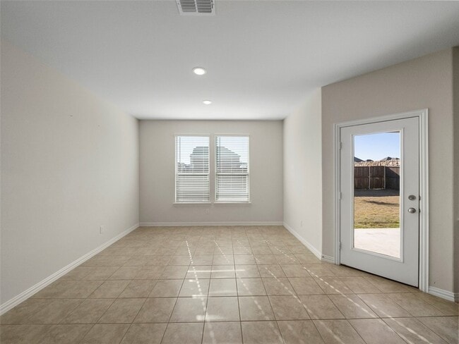 Building Photo - 1260 Sharp St