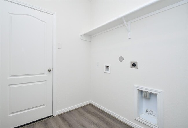 Building Photo - 4813 Vida Vis Dr