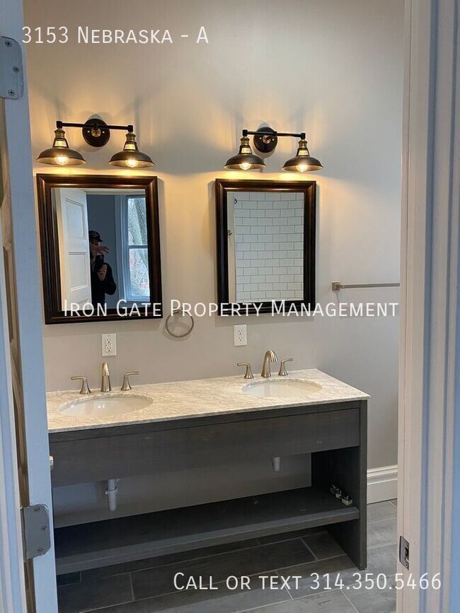 Building Photo - 3153 Nebraska-A