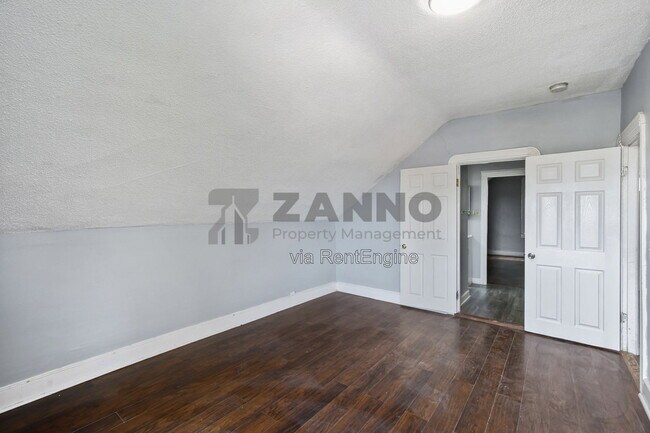 Building Photo - 28 Kimball Ave
