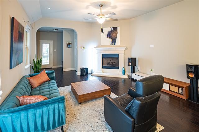 Building Photo - 8620 Grassland Dr
