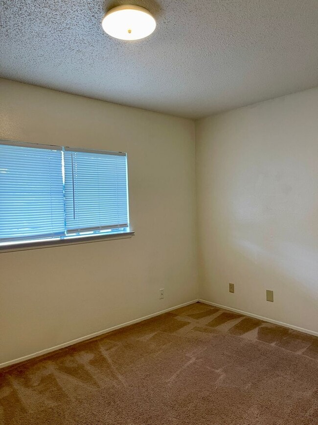 Building Photo - 7310 Sage Oak