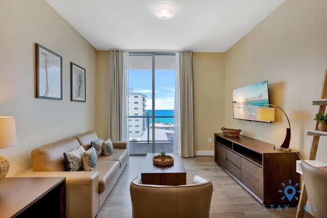 Building Photo - 777 N Ocean Dr