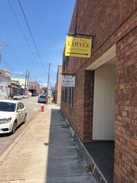 Building Photo - Downtown 2 Bedroom Apartment