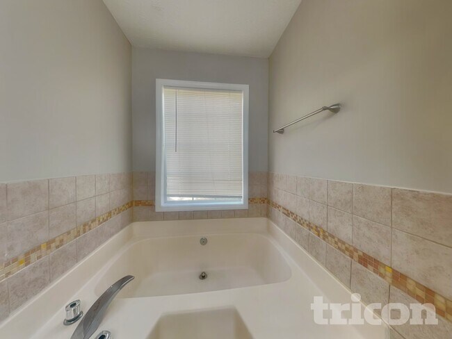 Building Photo - 850 Rambling Rose Ct NW