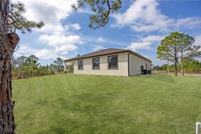 Building Photo - 849 Dowd Ave