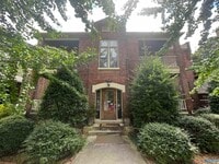 Building Photo - 310 Randolph Ave SE