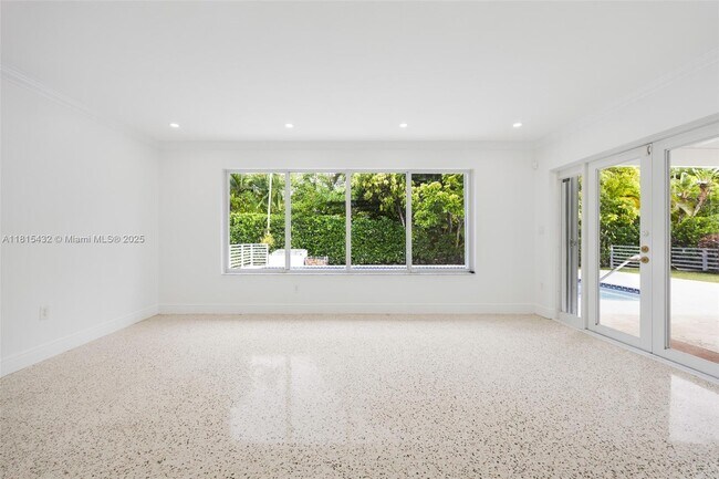 Building Photo - 6231 SW 58th St