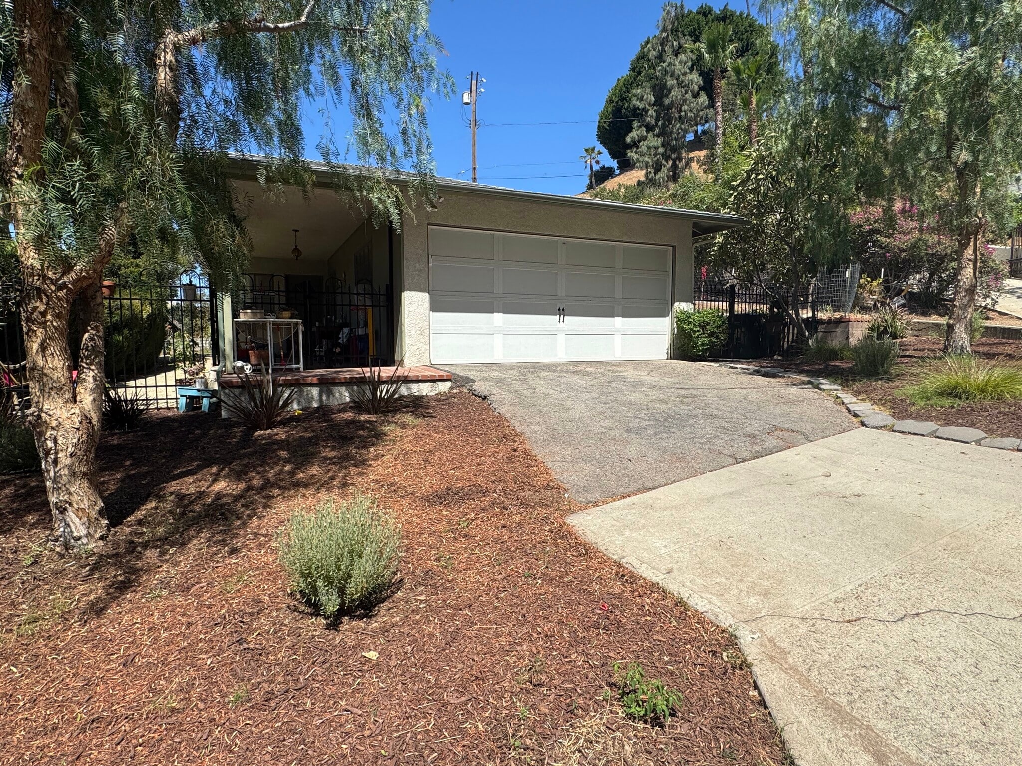Building Photo - 7817 Shady Cove Ave