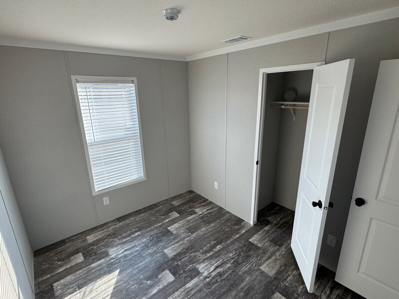 Building Photo - 324 Patriot Ln