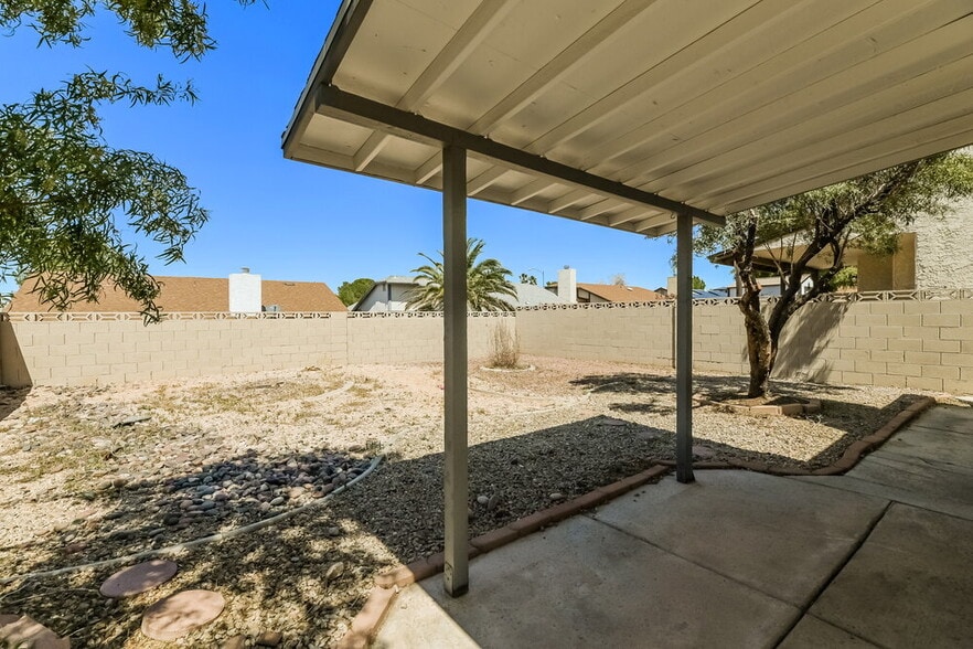 Building Photo - 106 Spinnaker Dr