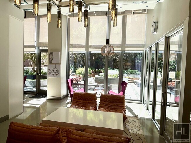 Building Photo - SUNNY NO FEE STUDIO IN THE LUXURY SUMMIT NYC