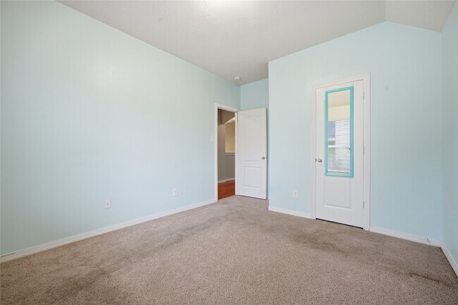 Building Photo - 5106 Westwood Pines Dr