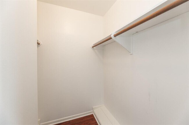 Building Photo - 6307 Del Monte Dr