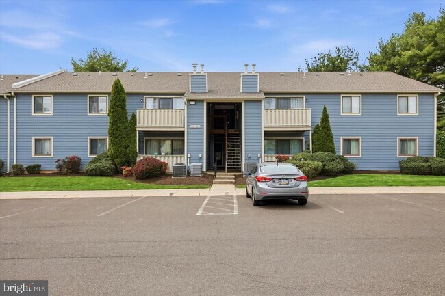 Building Photo - 1003 Thornton Ct