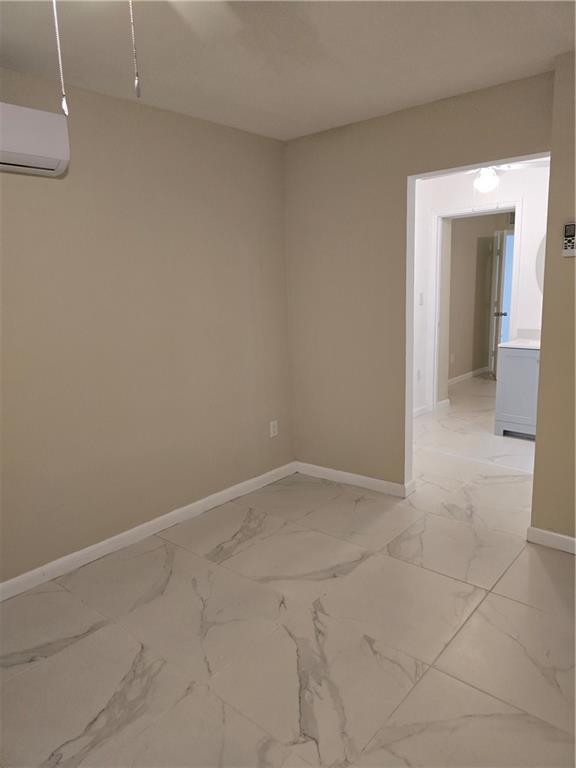 Building Photo - 1601 NE 182nd St