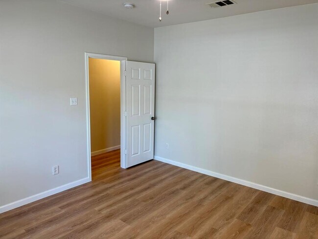 Building Photo - 3119 Corrigan Ln