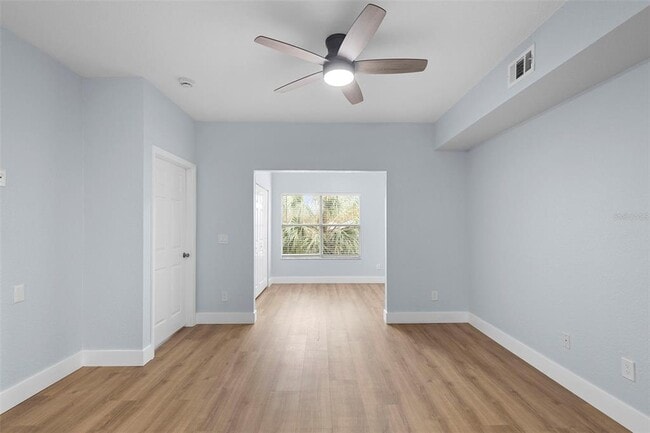 Building Photo - 822 Camargo Way